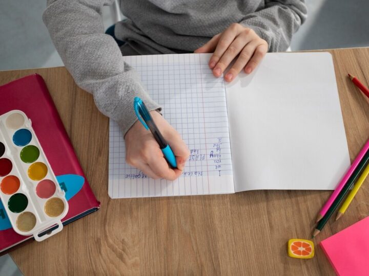 Edukacja o cyberprzemocy: Warsztaty z ekspertem dla młodzieży