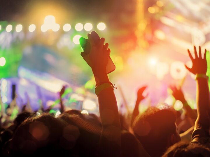 Rockowy Dzień Kobiet z Orkiestrą Dętą w Darłowie